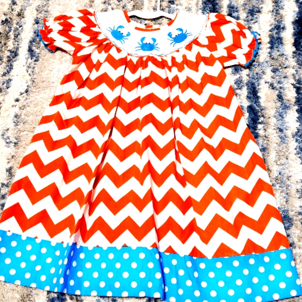 Babeeni smocked size 2 crab dress
